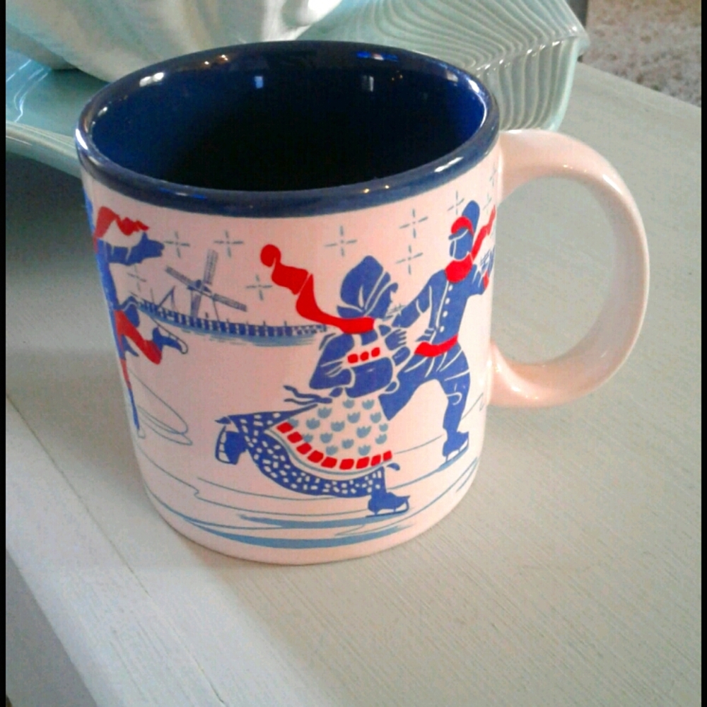 Vintage 1987 Winter-themed Marvelous Mugs/Potpourri Press Mug